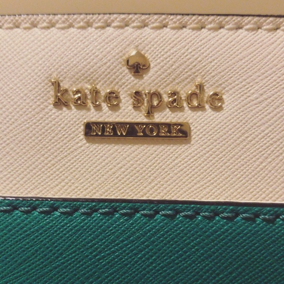 Kate Spade Green, White, & Navy Tote with strap - Picture 8 of 8